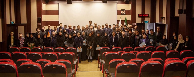 مراسم تقدیر از برگزارکنندگان رویداد شب علم برگزار شد