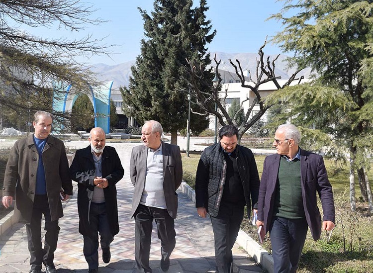 بازدید رئیس پارک علم و فناوری مدرس از پردیس پژوهش دانشگاه 