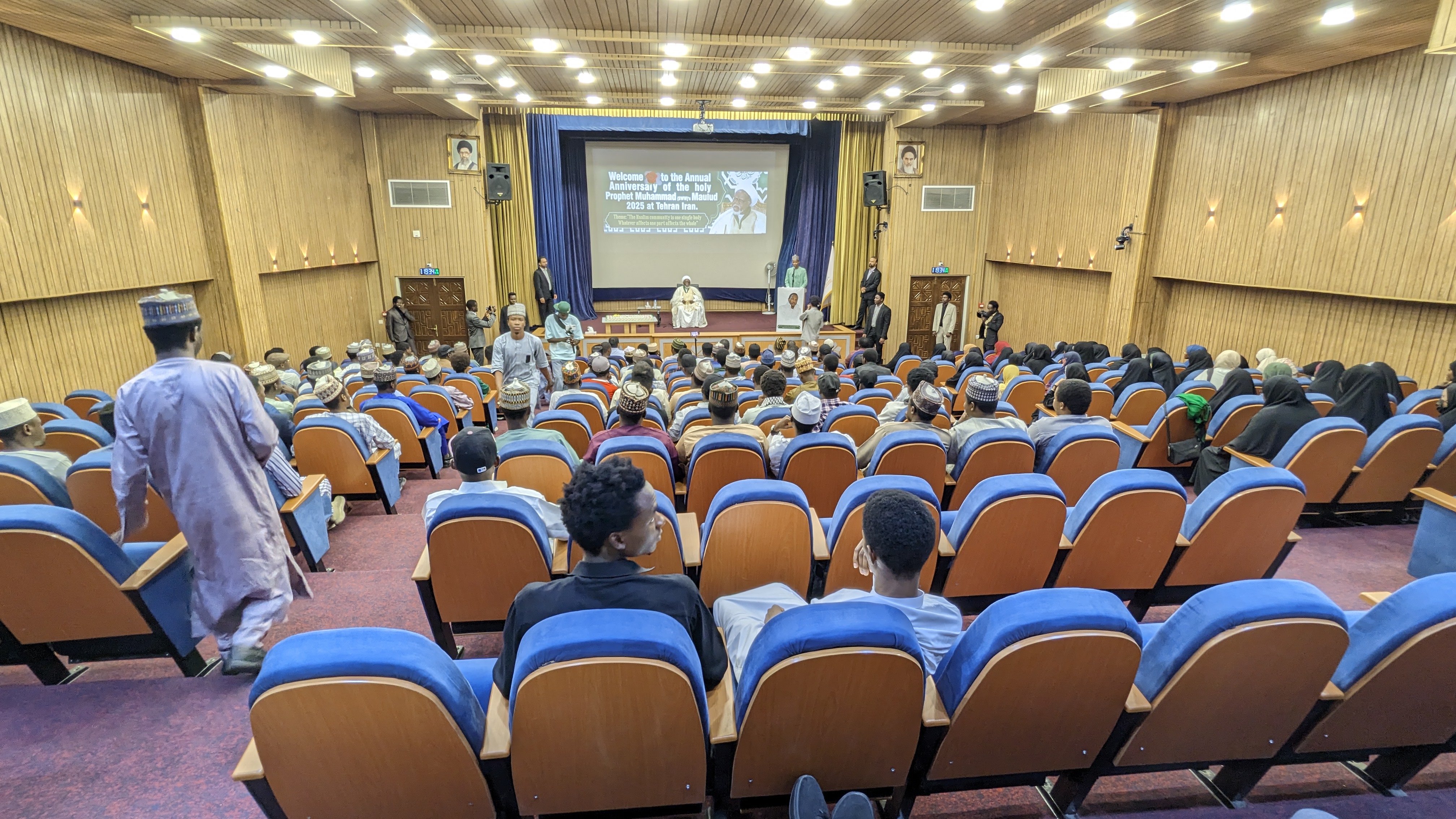 برگزاري مراسم جشن هفته وحدت با حضور شيخ زكزاكي در دانشگاه تربيت مدرس