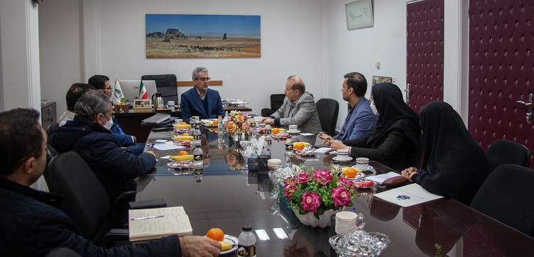 نشست بررسی همکاری های مشترک دانشگاه تربیت مدرس و مرکز ملی تحقیقات بیمه سلامت