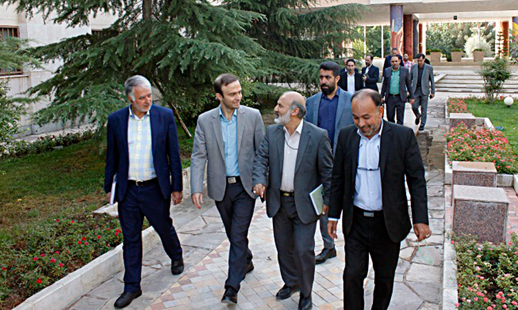 بازدید معاون دانشجویی و فرهنگی- اجتماعی دانشگاه از پردیس کشاورزی